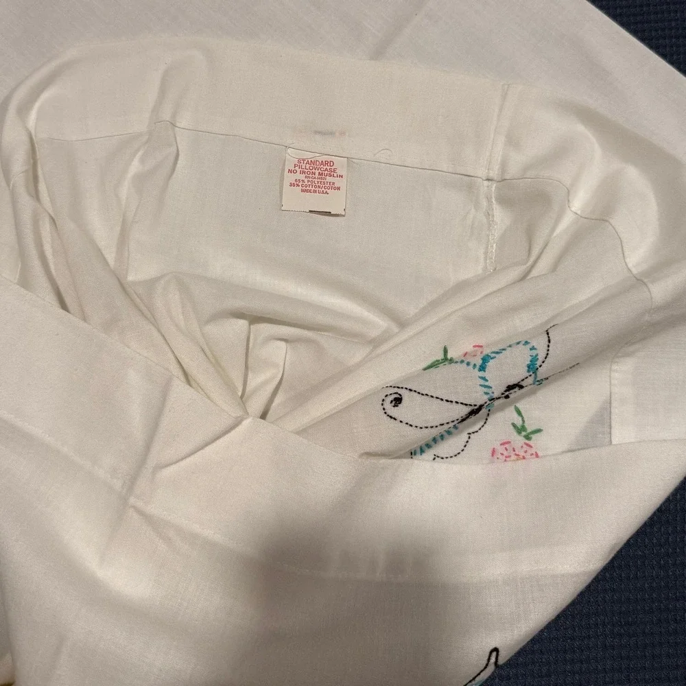 Vintage Embroidered Butterfly Pillowcase Pair White Muslin Standard Set USA Made